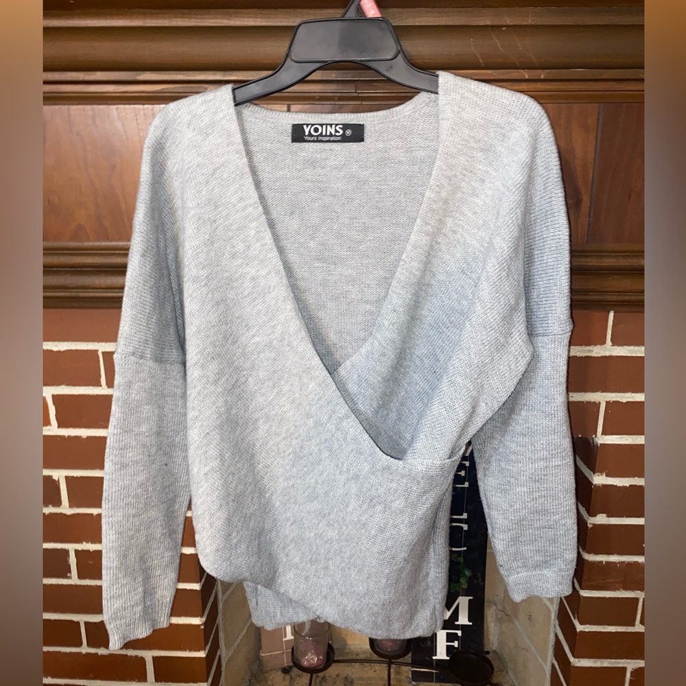 Women’s sweater